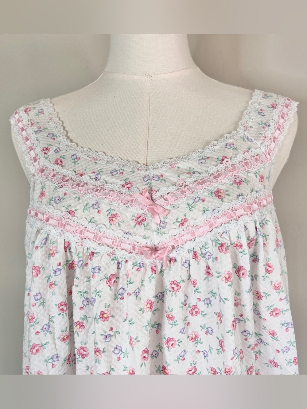 Vintage 90s Lorraine Floral Lace Ribbon Nightgown Cottagecore Dainty Prairie M - Picture 4 of 14